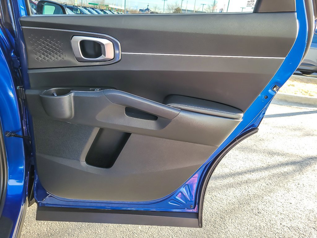 2021 KIA SORENTO - Image 19