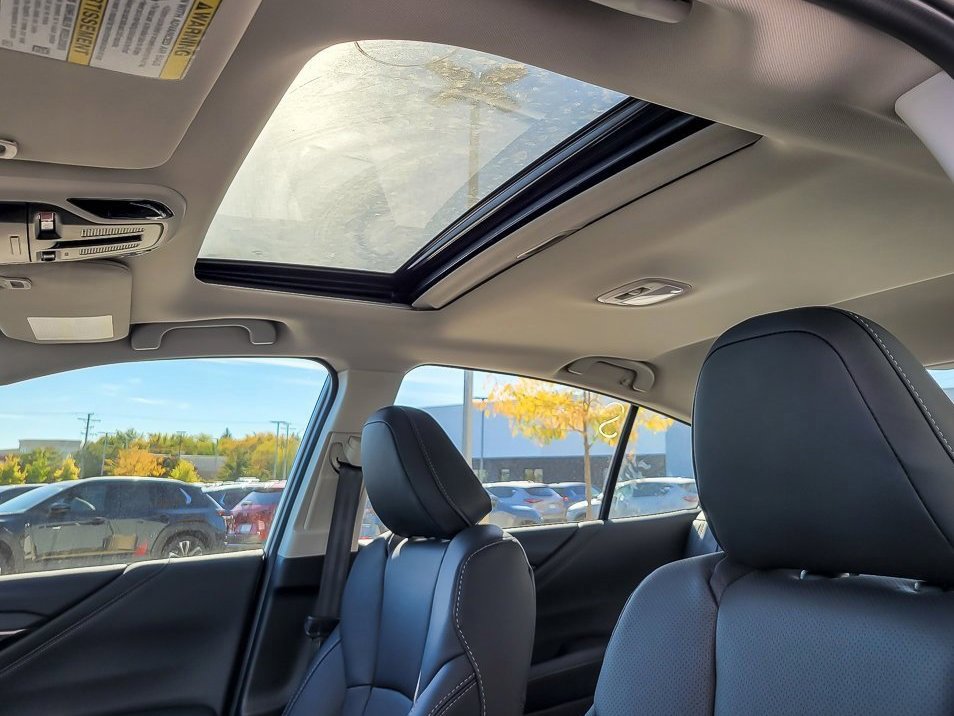 2025 SUBARU LEGACY - Image 11