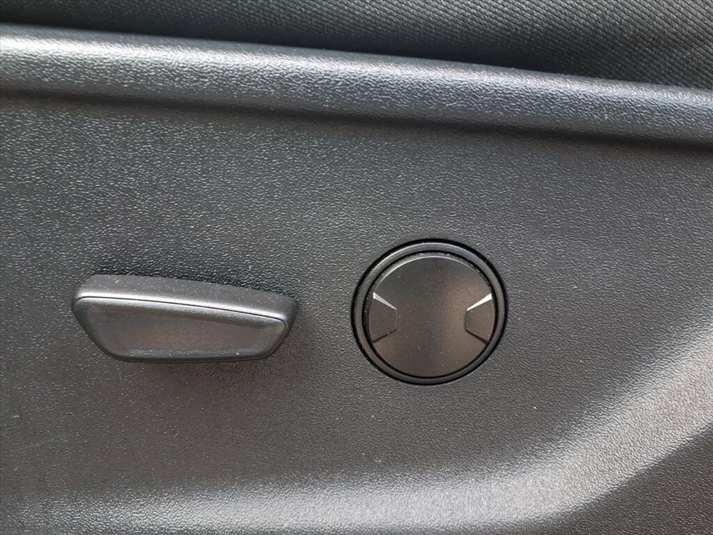 2025 FORD F-150 - Image 23