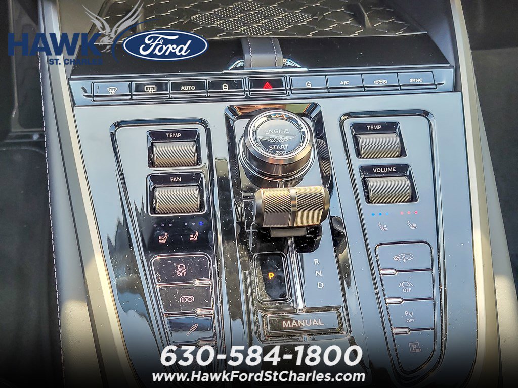 2025 ASTON MARTIN DBX - Image 17