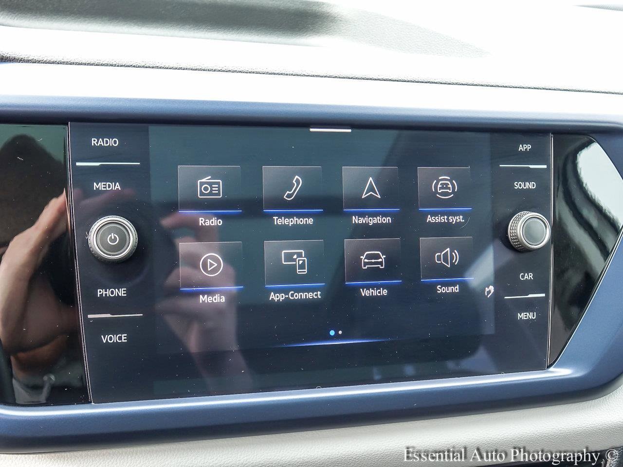 2023 VOLKSWAGEN TAOS - Image 14