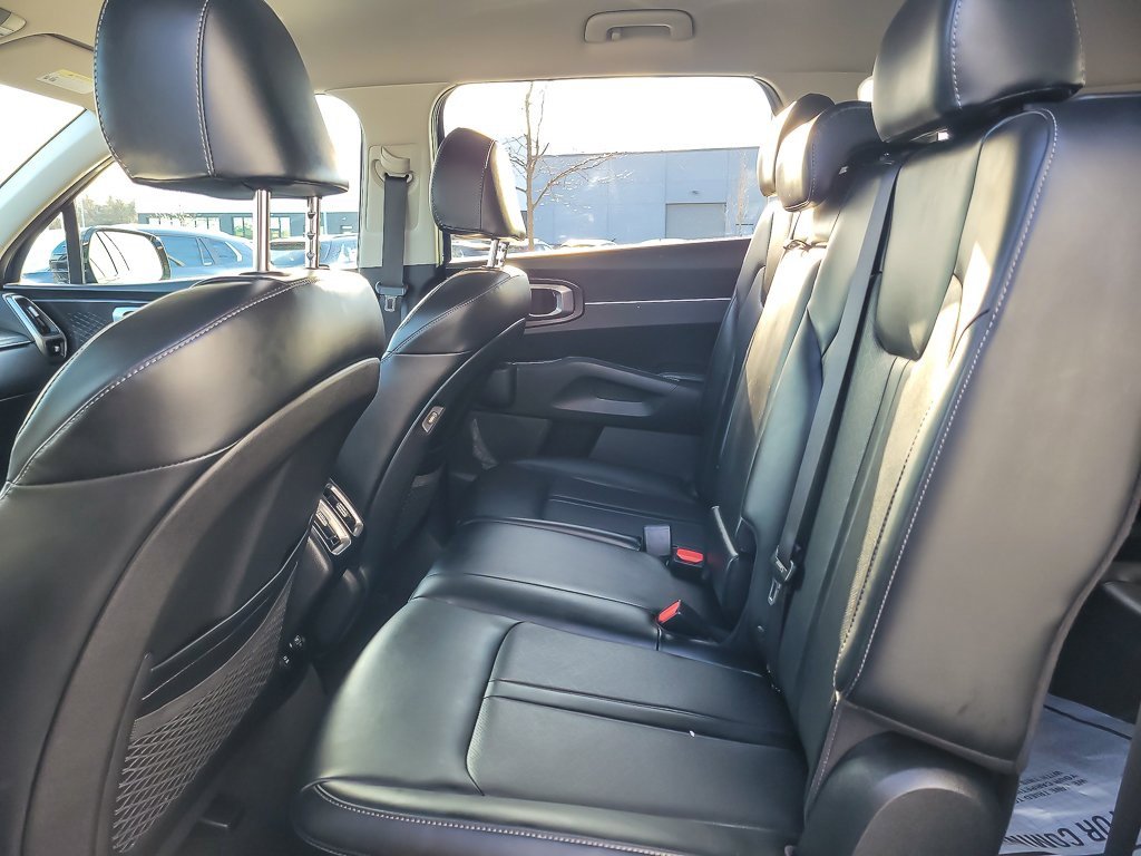 2021 KIA SORENTO - Image 9