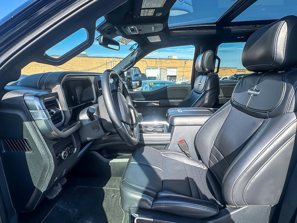 2025 FORD F-450 - Image 13