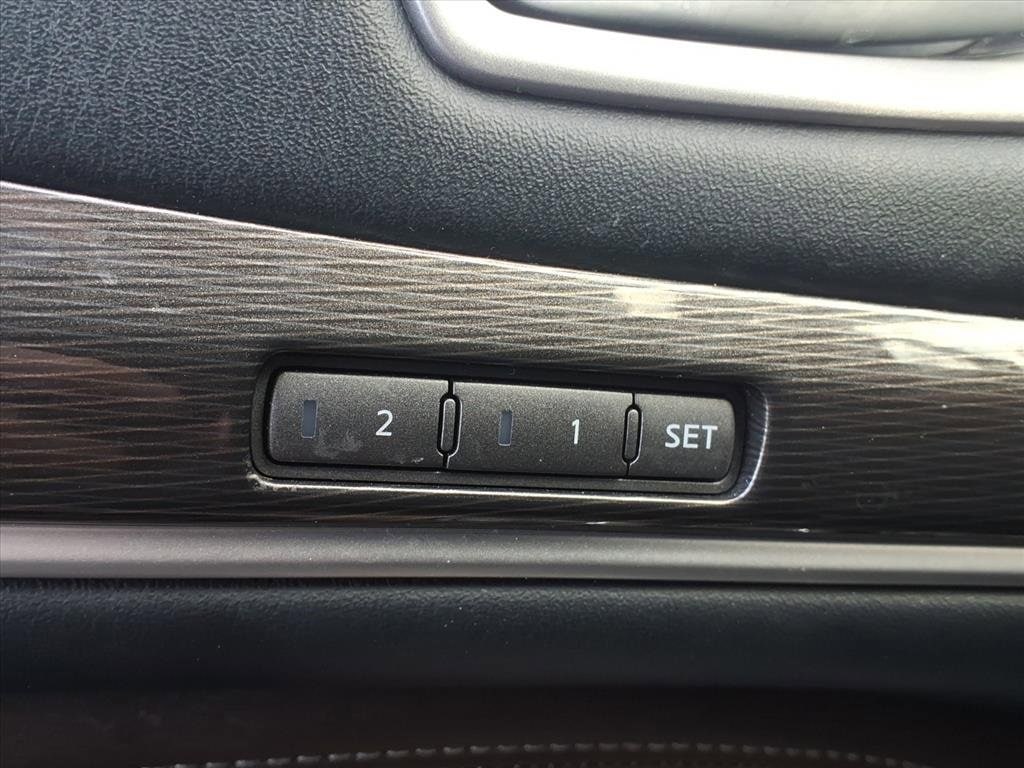 2020 INFINITI QX60 - Image 19