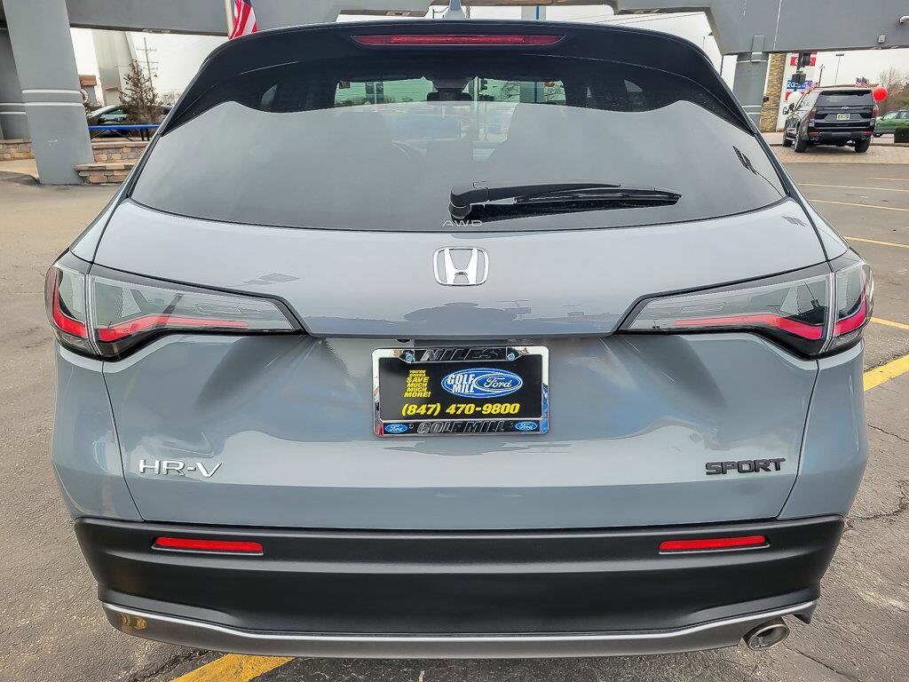 2025 HONDA HR-V - Image 8