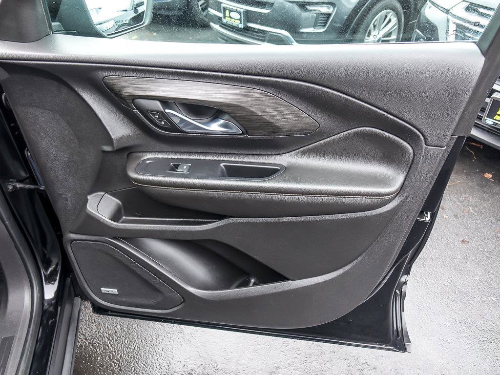 2021 GMC TERRAIN - Image 32