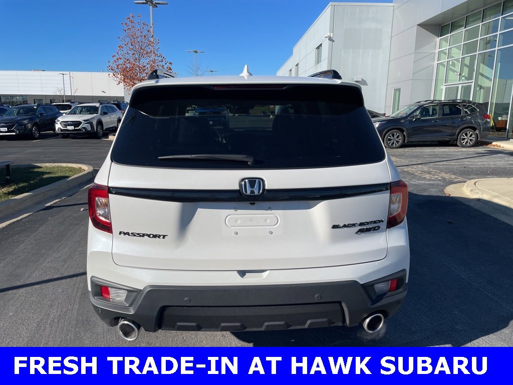 2024 Honda Passport Black Edition photo 2