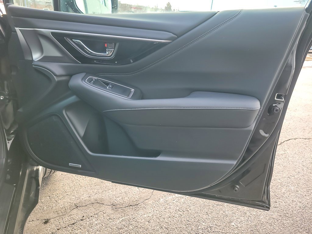 2025 SUBARU OUTBACK - Image 21