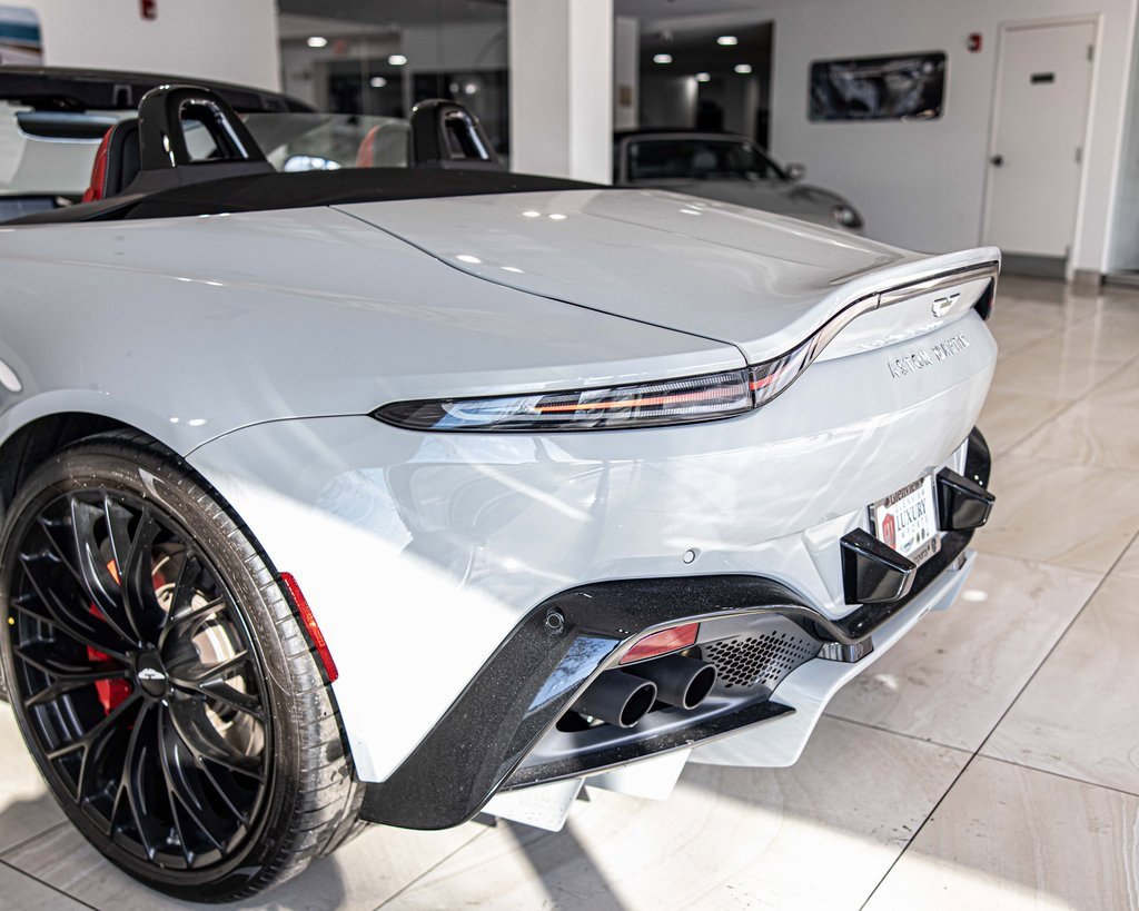 2023 ASTON MARTIN VANTAGE - Image 14