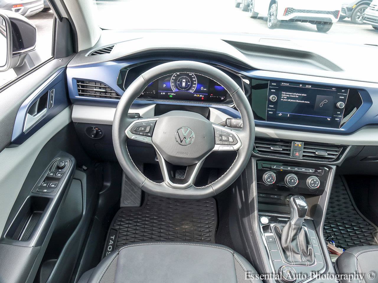 2023 VOLKSWAGEN TAOS - Image 12