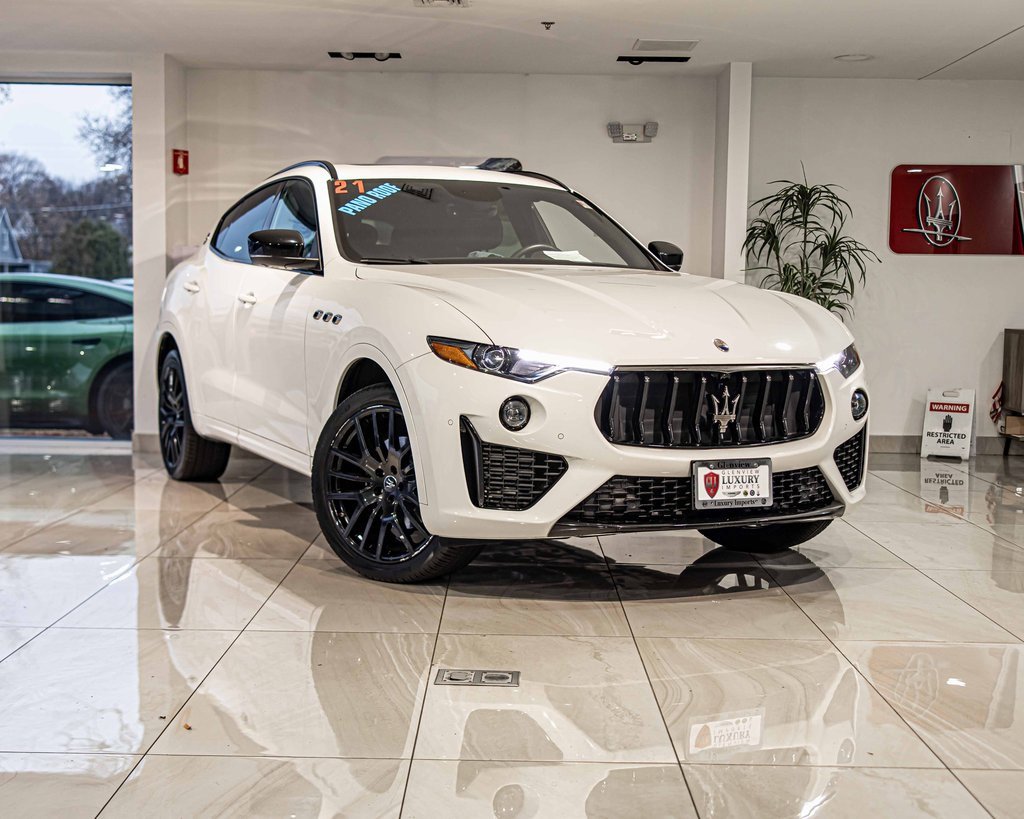 2021 Maserati Levante GranSport photo 3