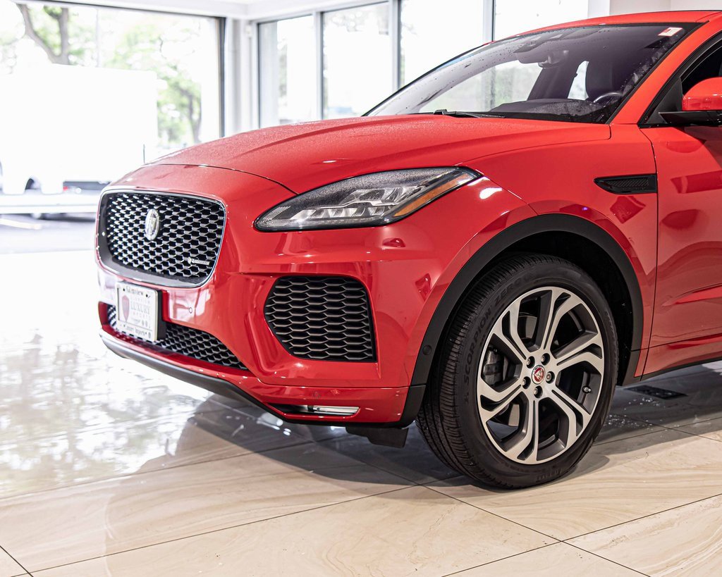2018 Jaguar E-PACE First Edition P250 photo 4