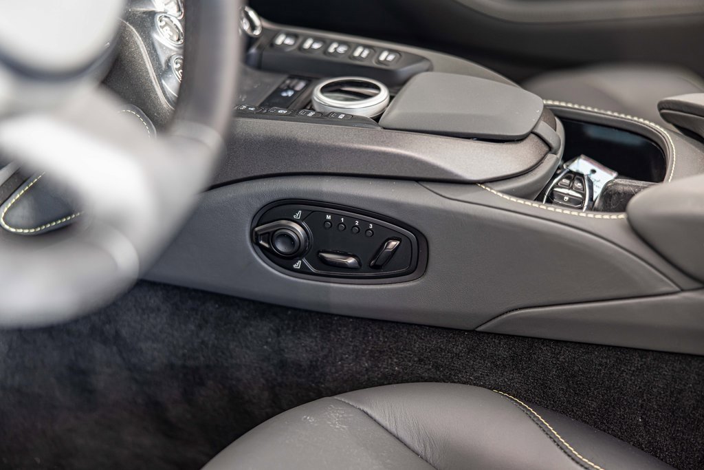 2023 ASTON MARTIN VANTAGE - Image 19