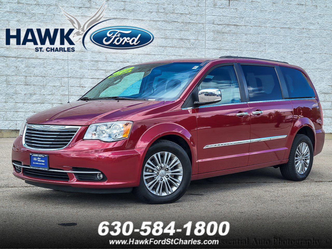 2016 Chrysler Town & Country Touring-L Anniversary Edition