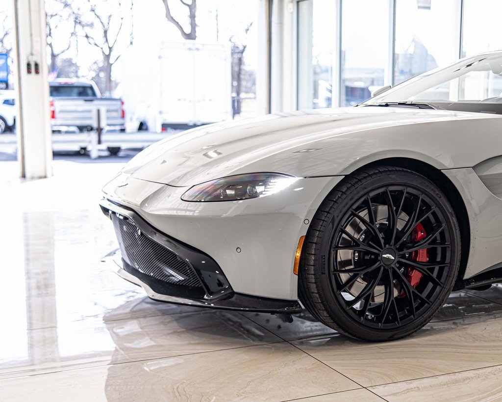 2023 ASTON MARTIN VANTAGE - Image 4