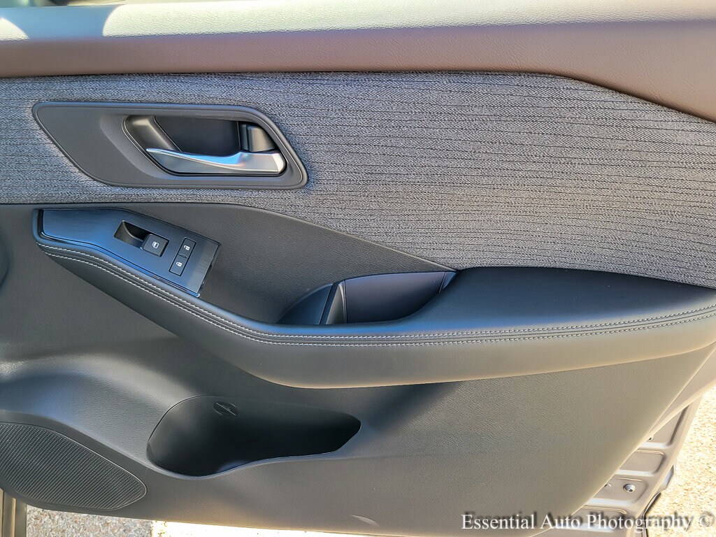 2023 NISSAN ROGUE - Image 20