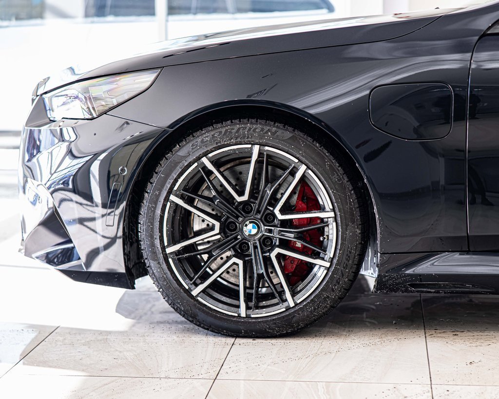 2025 BMW M5 - Image 8