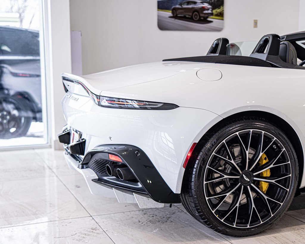 2023 ASTON MARTIN VANTAGE - Image 12