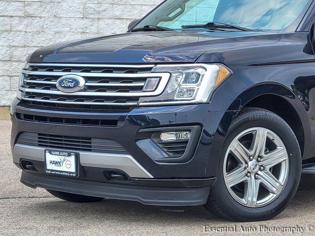 2021 Ford Expedition XLT photo 2