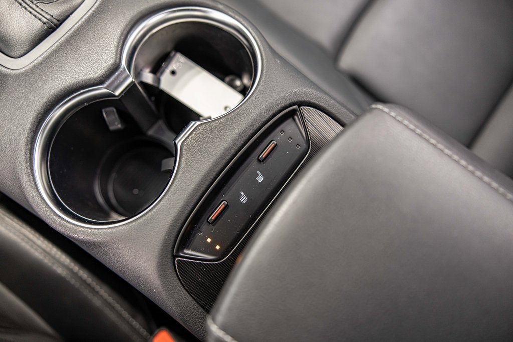 2022 TOYOTA VENZA - Image 30