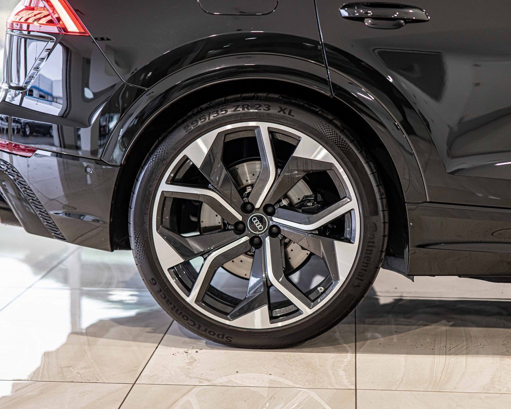 2022 AUDI RS Q8 - Image 12