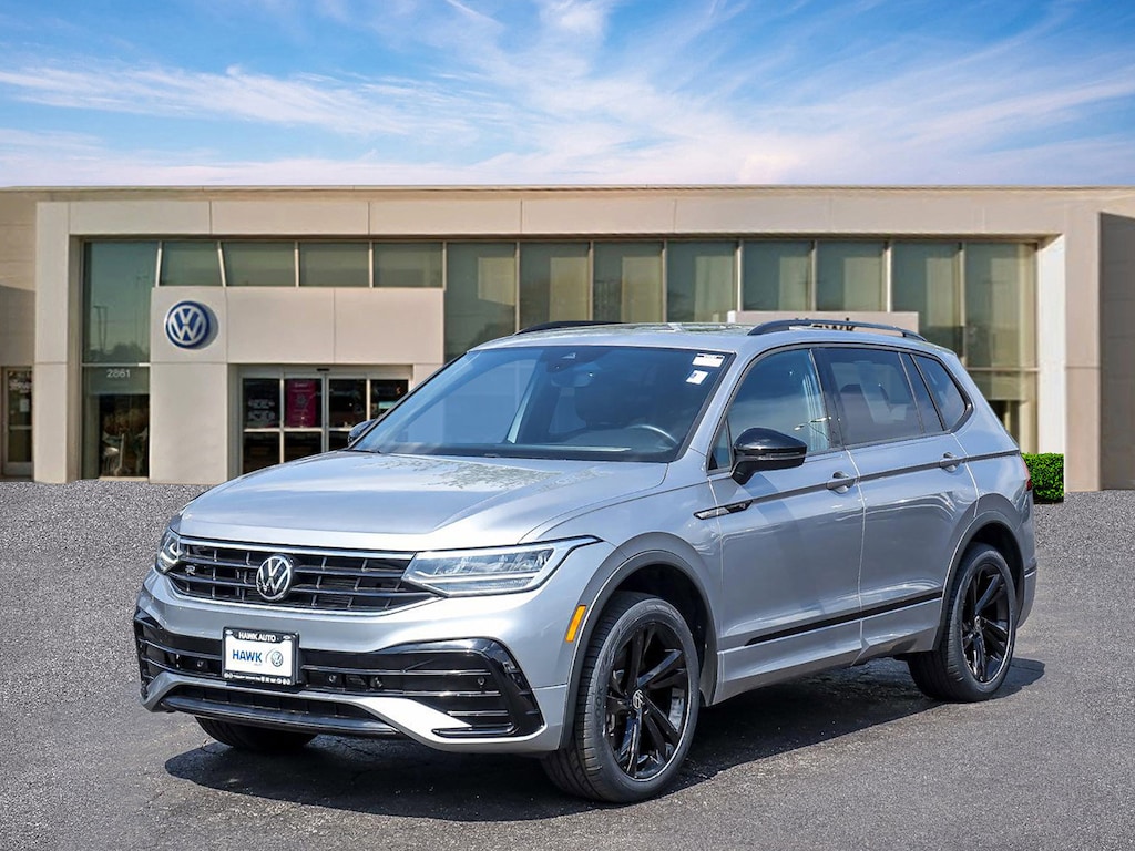 Used 2023 Volkswagen Tiguan SE R-Line Black 2.0T SE R-Line Black 4MOTION