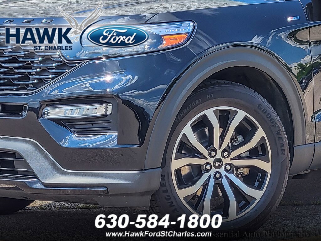 2022 Ford Explorer ST-Line photo 3