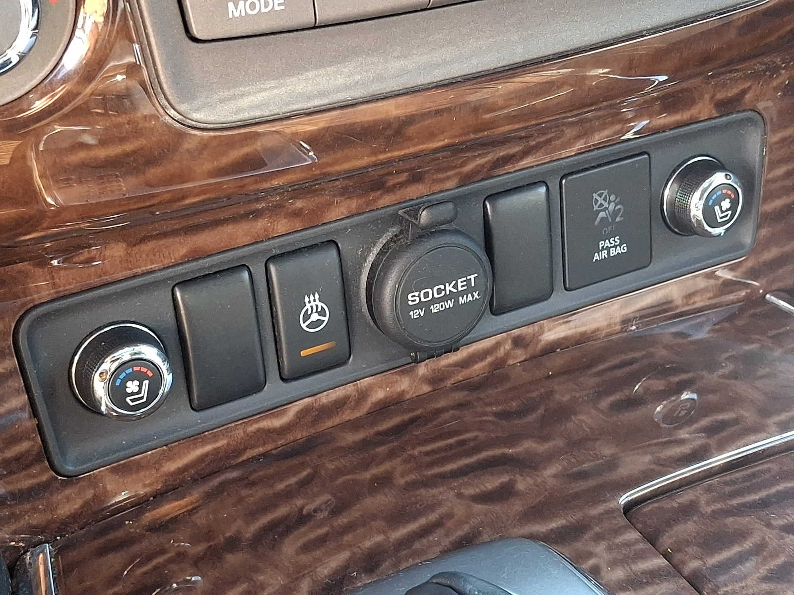 2017 Nissan Armada Platinum - Photo 25