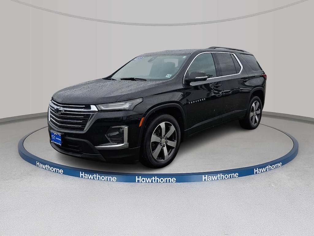 Used 2023 Chevrolet Traverse LT Leather SUV