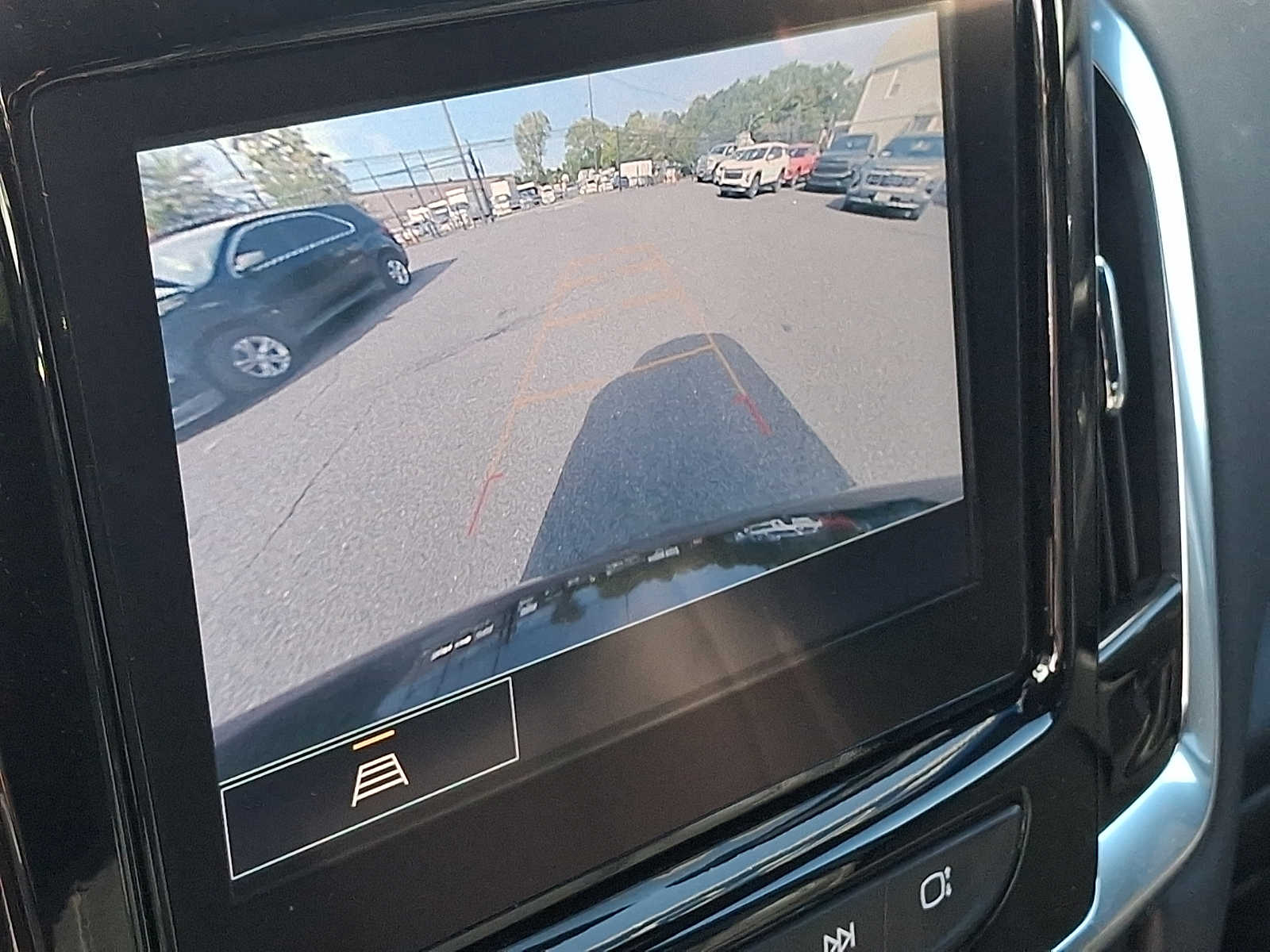 2023 Chevrolet Traverse 1LT - Photo 17