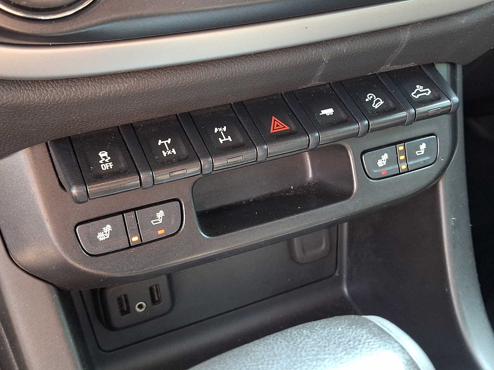 2021 Chevrolet Colorado ZR2 - Photo 23
