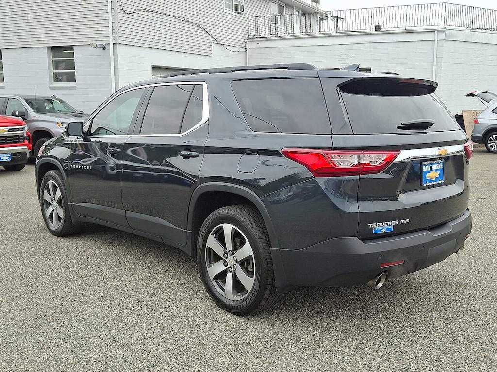 Used 2020 Chevrolet Traverse LT Leather SUV