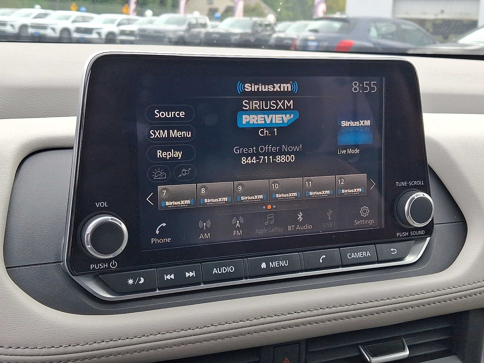 2025 Nissan Rogue SV - Photo 17