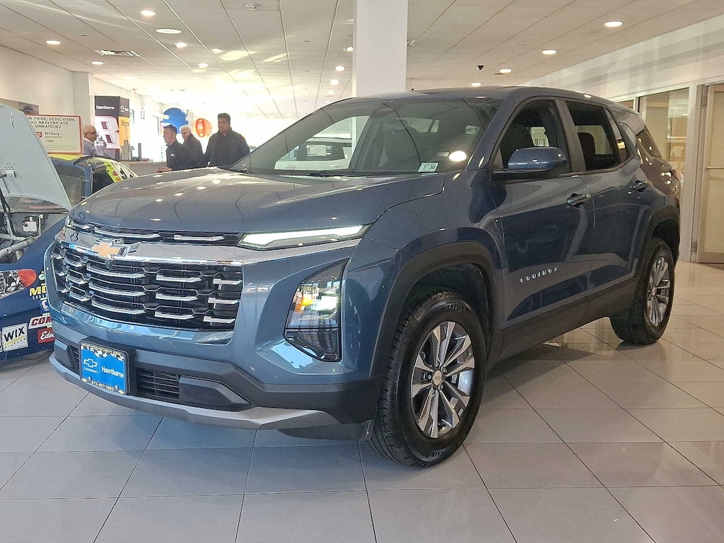 Used 2025 Chevrolet Equinox LT SUV