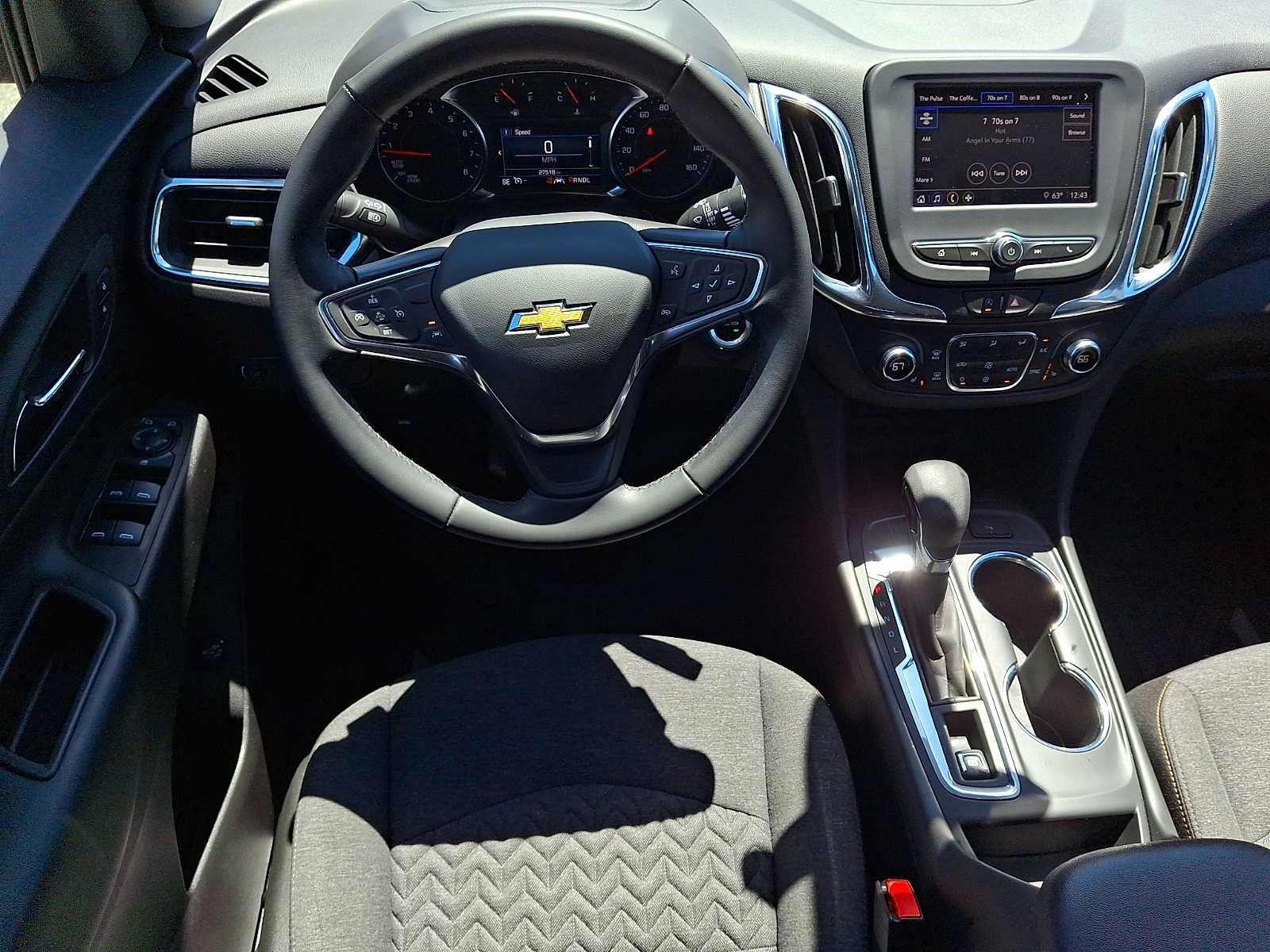 2023 Chevrolet Equinox LT - Photo 11