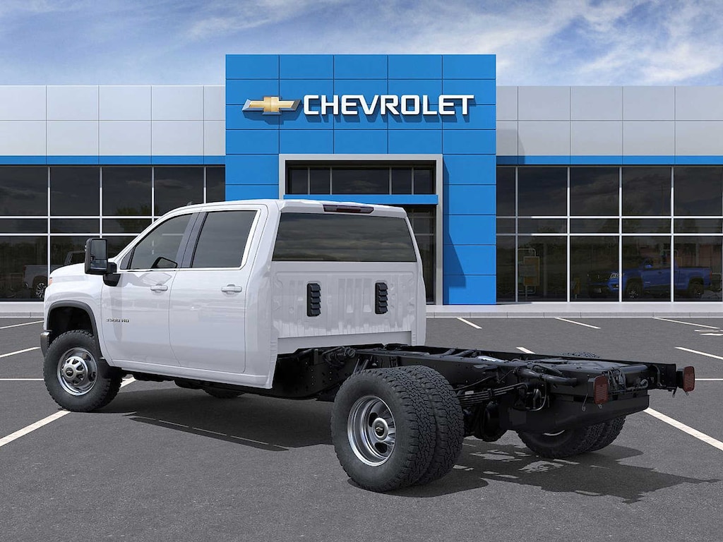 New 2025 Chevrolet Silverado 3500 HD Chassis Cab Work Truck Truck