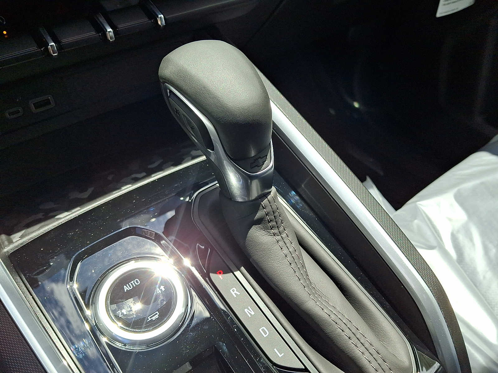 2026 Chevrolet Colorado LT - Photo 12