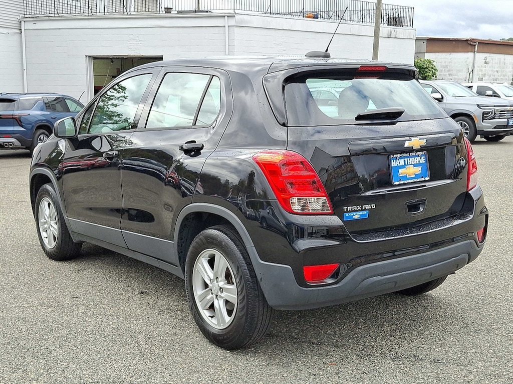 Used 2018 Chevrolet Trax LS SUV
