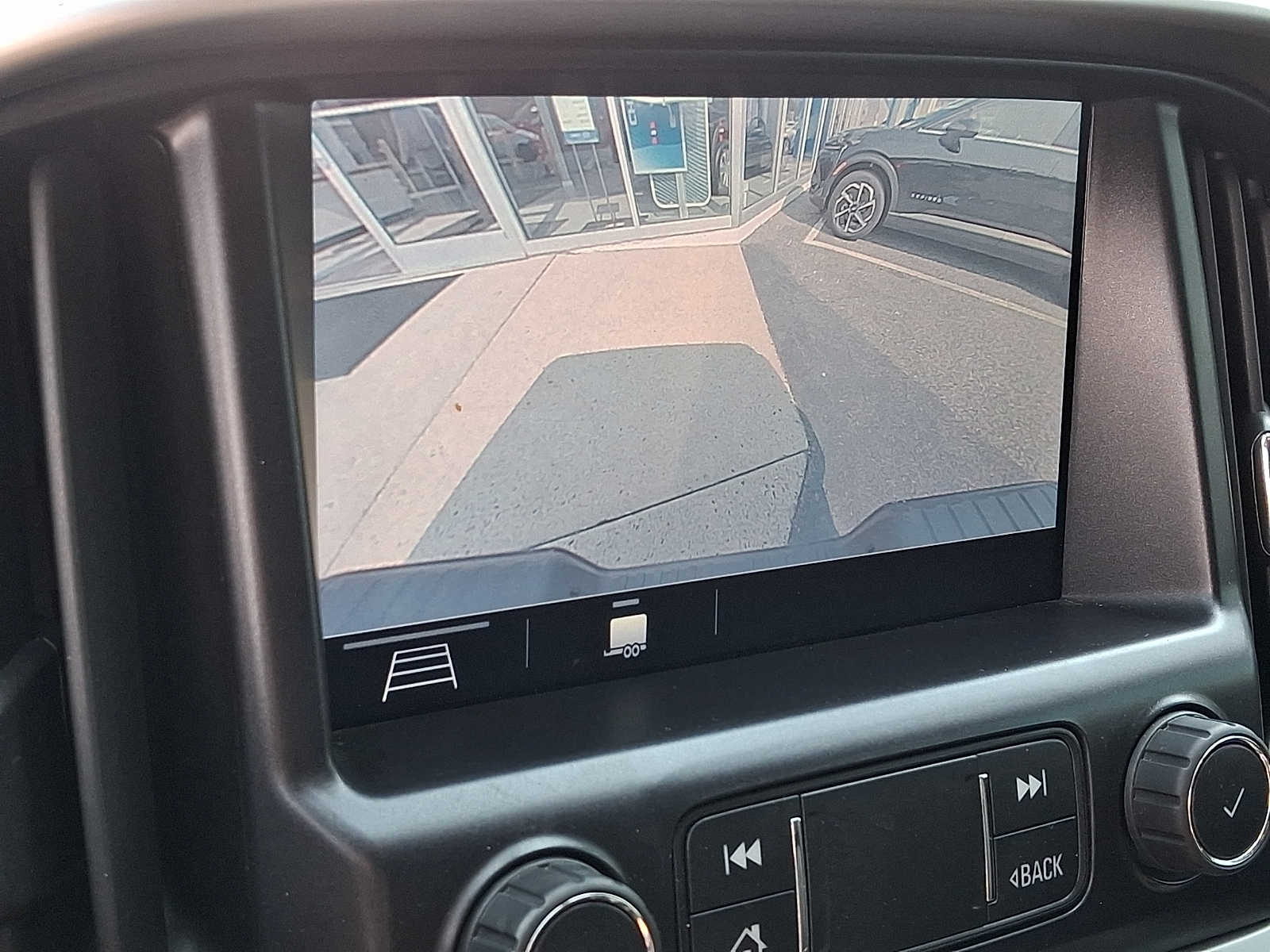 2021 Chevrolet Colorado ZR2 - Photo 18