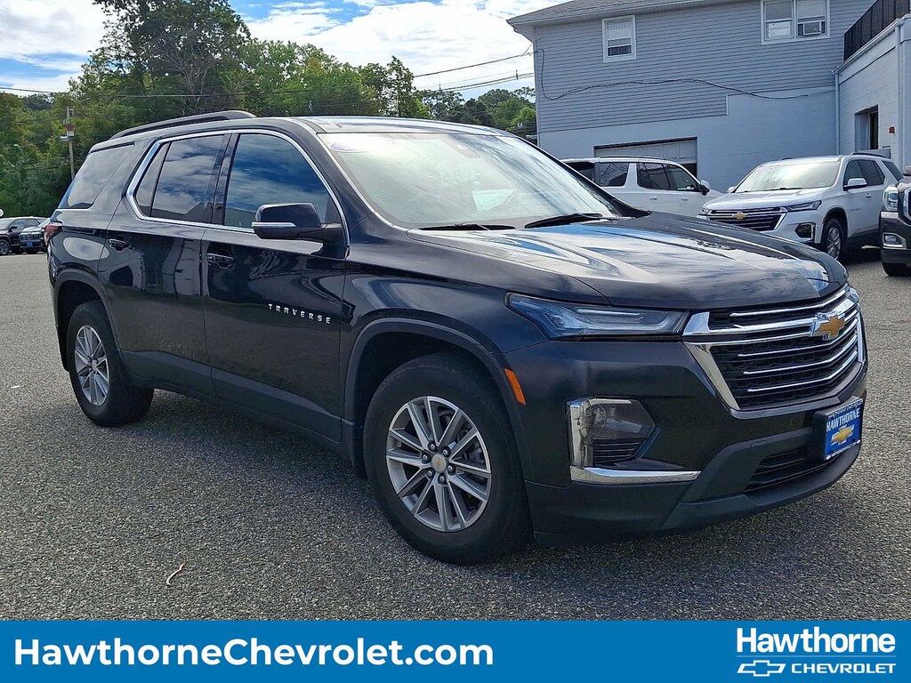 Used 2023 Chevrolet Traverse LT Cloth SUV