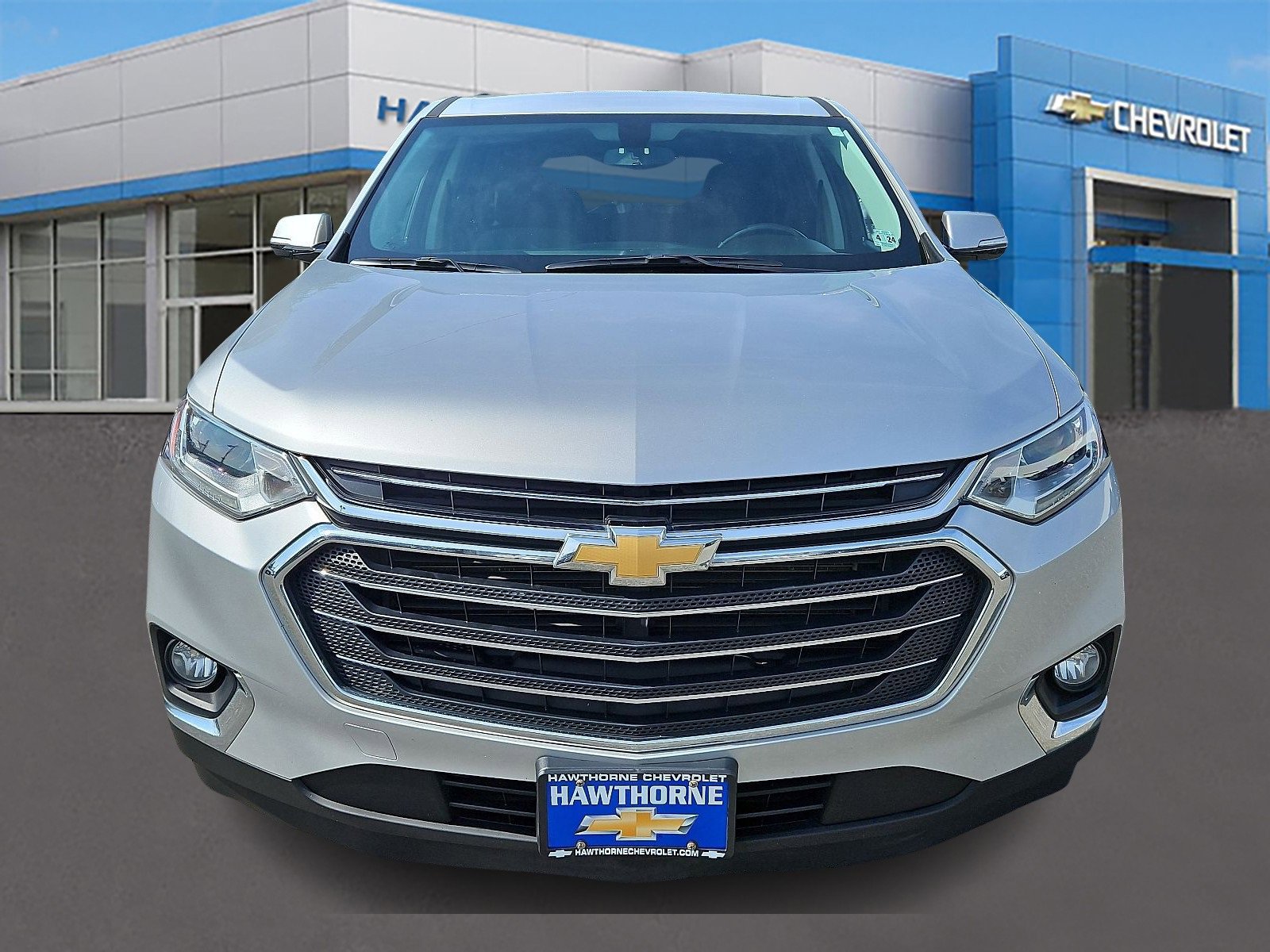 Used 2019 Chevrolet Traverse 1LT with VIN 1GNEVGKW8KJ240841 for sale in Hawthorne, NJ