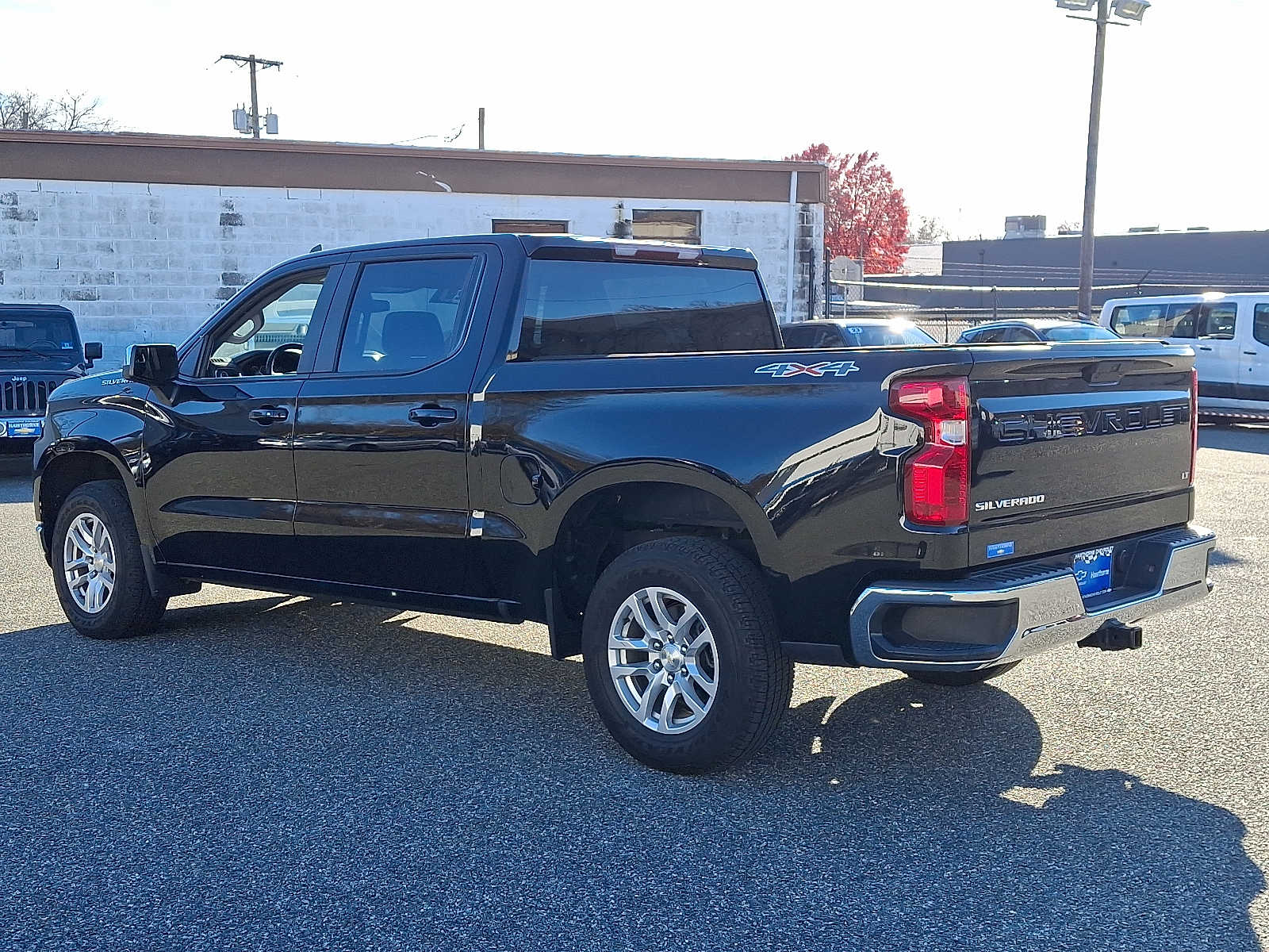2022 Chevrolet Silverado 1500 LT photo 4