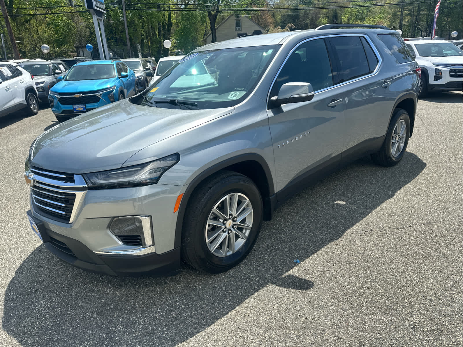 2023 Chevrolet Traverse AWD 1LT's photo