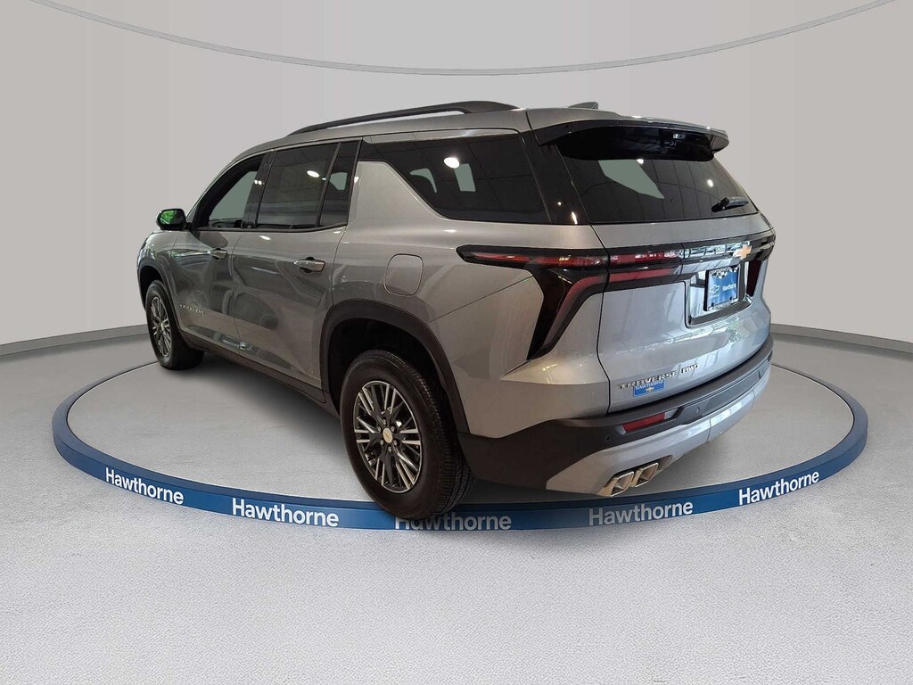 Used 2026 Chevrolet Traverse LT SUV