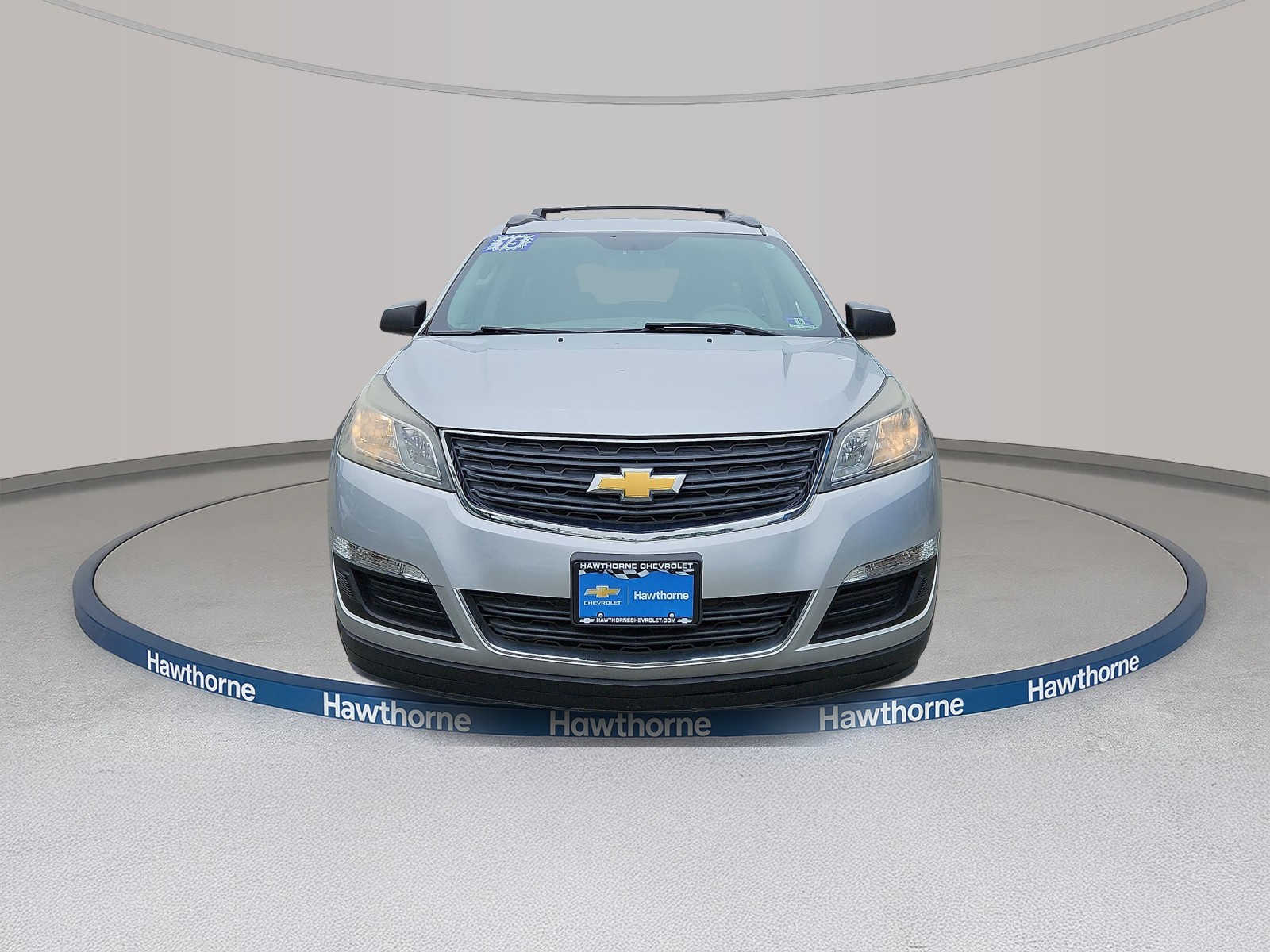 Used 2015 Chevrolet Traverse LS with VIN 1GNKRFED9FJ374890 for sale in Hawthorne, NJ