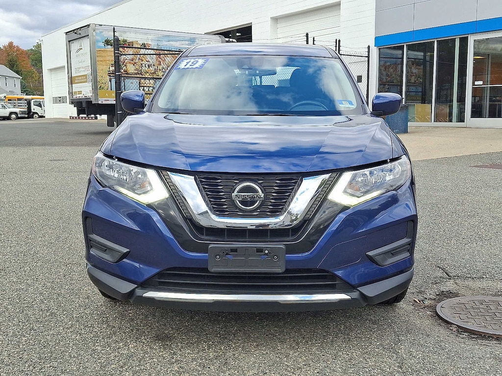 Used 2019 Nissan Rogue S SUV