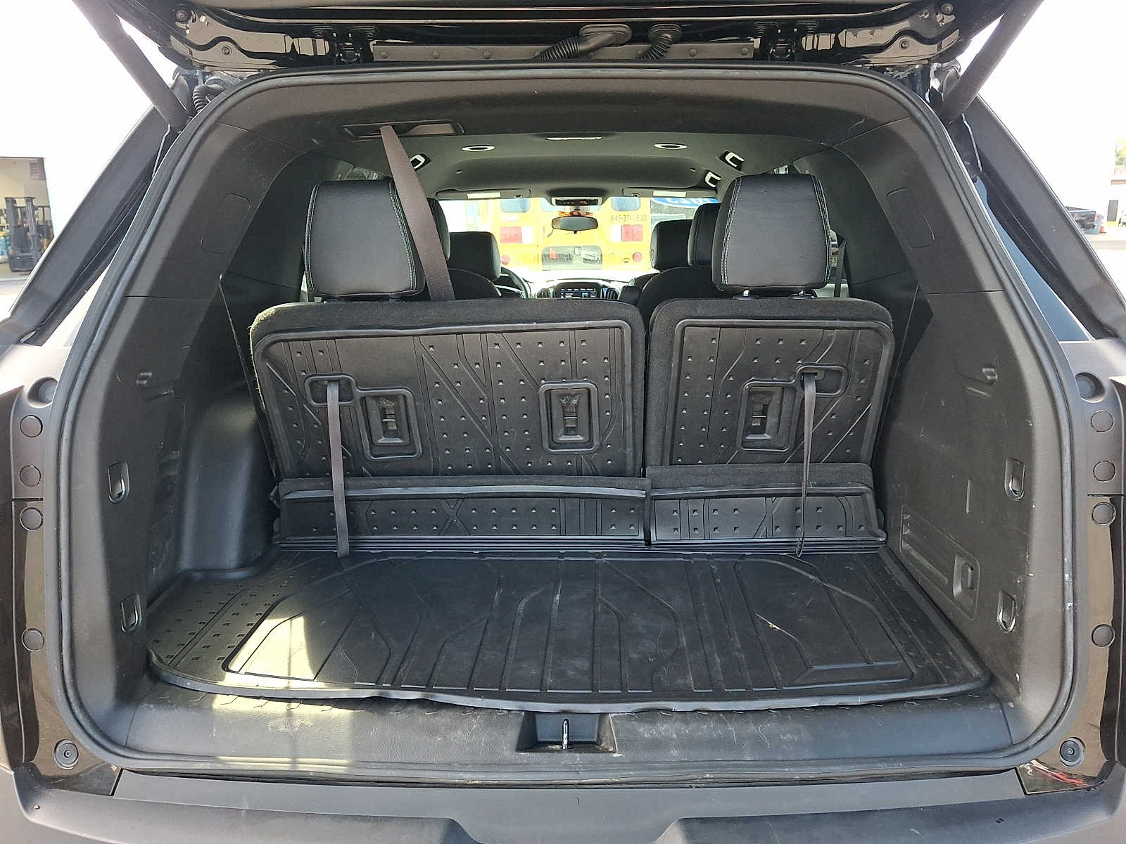 2023 Chevrolet Traverse 1LT - Photo 27