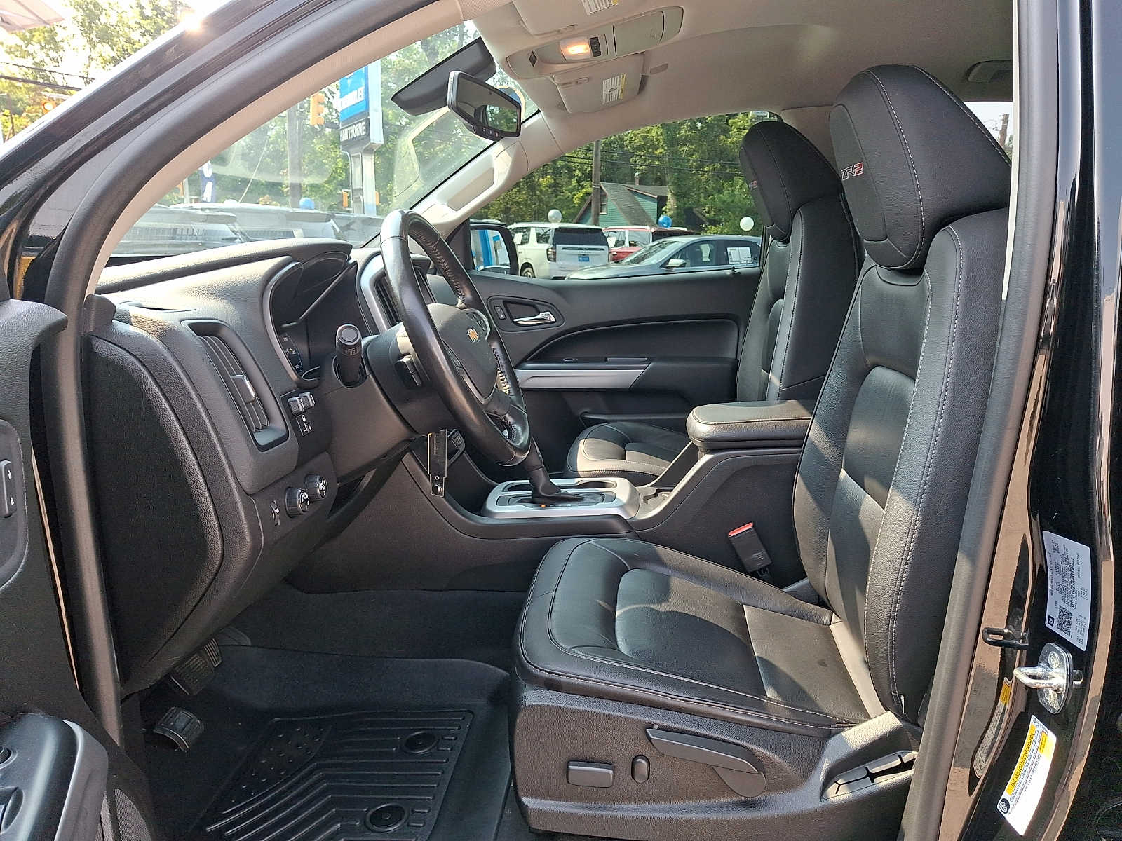 2021 Chevrolet Colorado ZR2 - Photo 13
