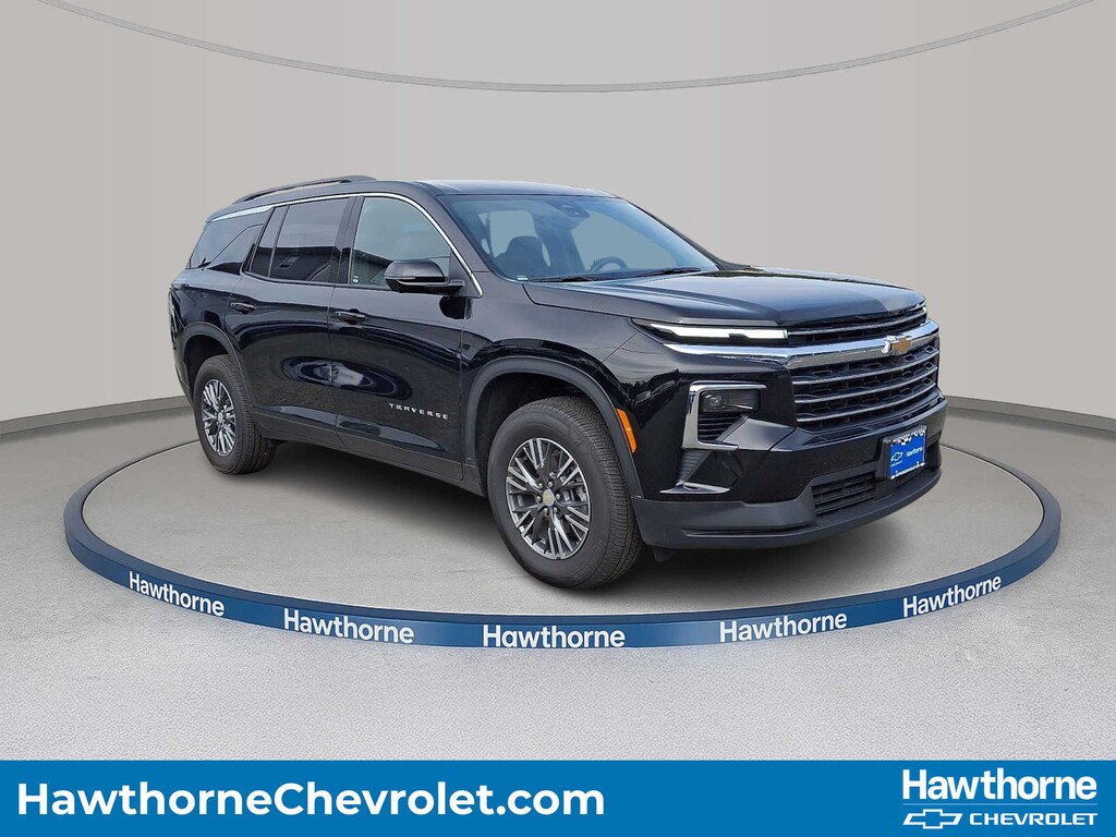 Used 2026 Chevrolet Traverse LT SUV