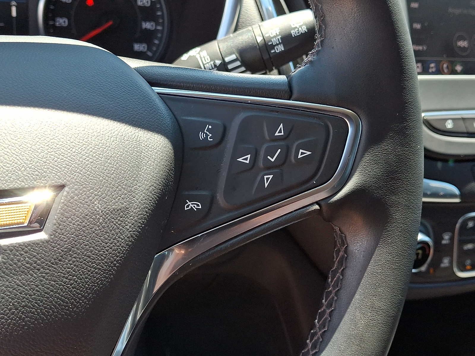 2023 Chevrolet Equinox LT - Photo 21
